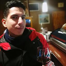 Roseevelt está buscando trabajo de camarero (barman) o camarera de barra o sala en Madrid. Bares, restaurantes, cafeterías o discotecas.