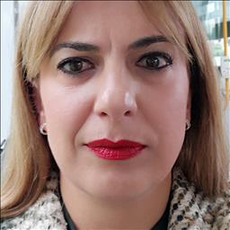 Natalia  está buscando trabajo de camarero (barman) o camarera de barra o sala en Madrid. Bares, restaurantes, cafeterías o discotecas.